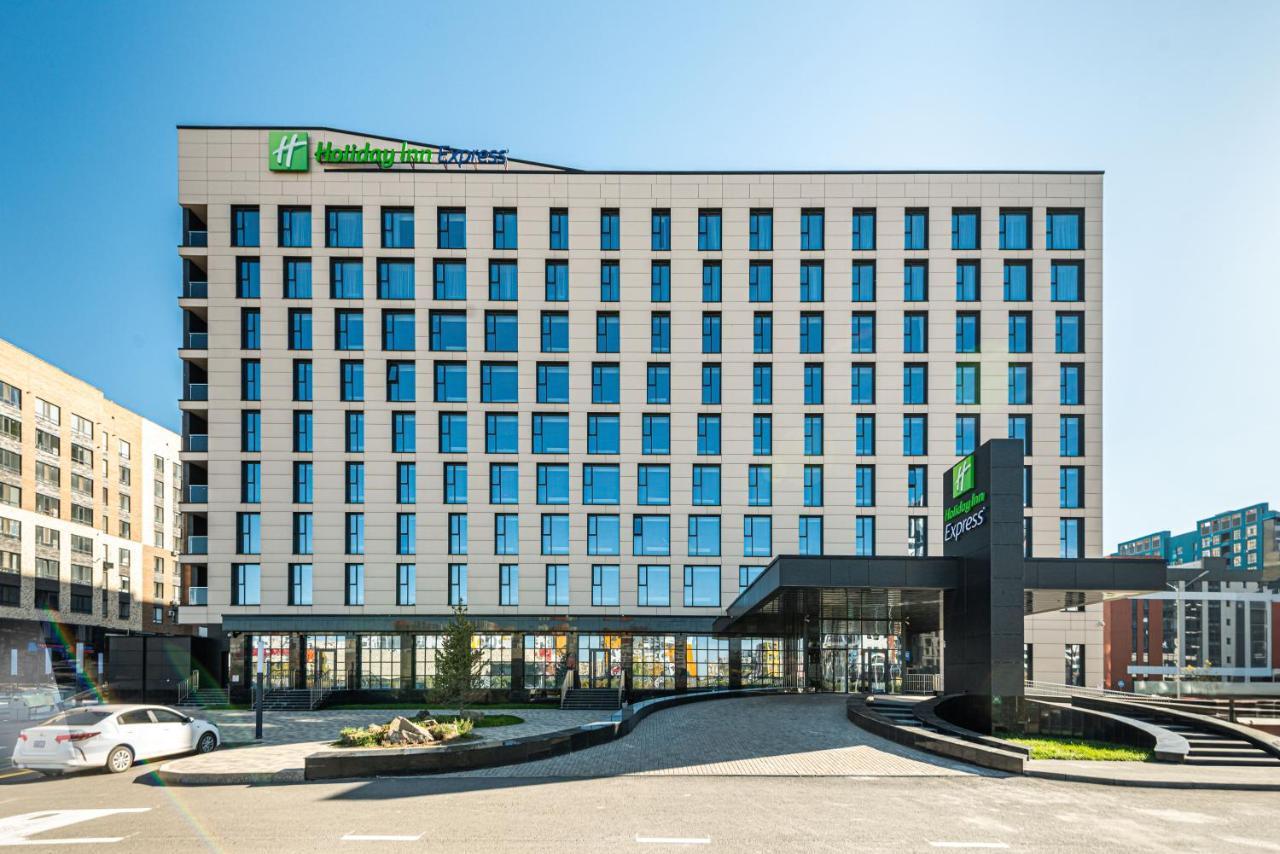 Holiday Inn Express - Astana - Turan By Ihg Екстериор снимка