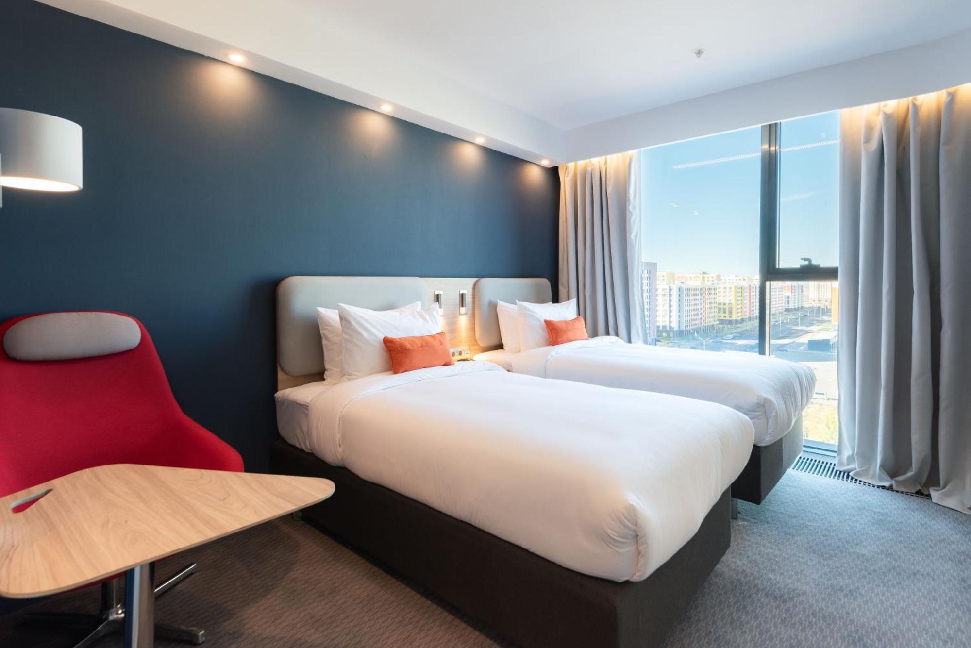 Holiday Inn Express - Astana - Turan By Ihg Екстериор снимка